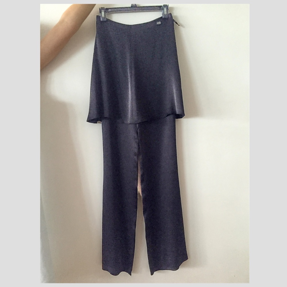 Chanel silk Trousers with attached skirt - Picture 13 of 13